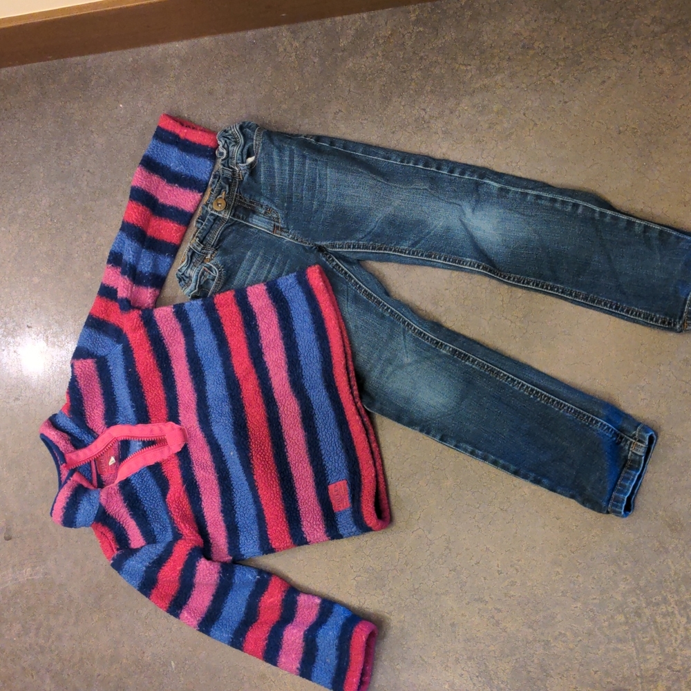 Joules pullover sweater and jeans 5-6
